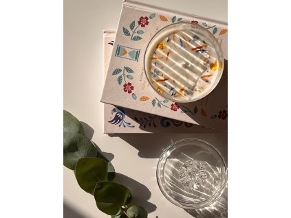 SAKURA svíčka SRDCE PŘÍRODY